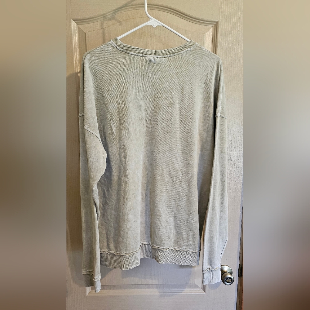 No Boundaries Medium Beige Pullover Sweater - Picture 4 of 4